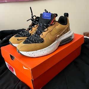 Nike Air Max Viva Shoes